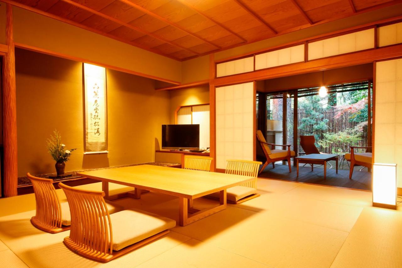 Yoshidaya Sannoukaku Hotel Kaga  Exterior photo